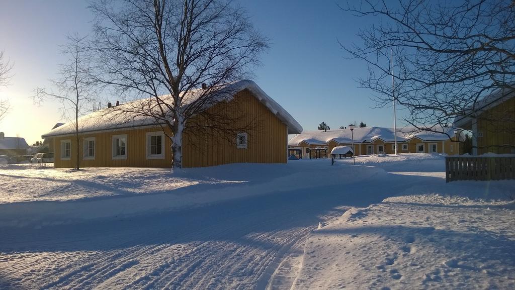 Village Lomahuoneisto Country house *