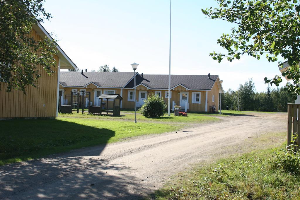 Casa di campagna Village Lomahuoneisto *